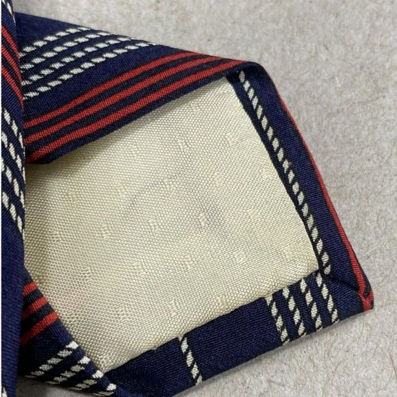 Yves Saint Laurent YSL 🐾  Authentic Maroon & Navy Silk Italian Tie w/COA - Picture 4 of 7